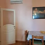 Mamma Gina Lägenhet Lecce
